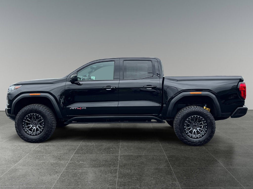 Used 2024 GMC Canyon AT4X AWD/4WD image 6