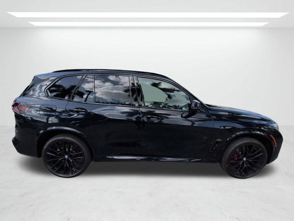 New 2026 BMW X5 sDrive40i w/ M Sport Package image 3