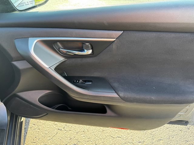 Used 2015 Nissan Altima 2.5 S w/ Power Driver Seat Package FWD image 13