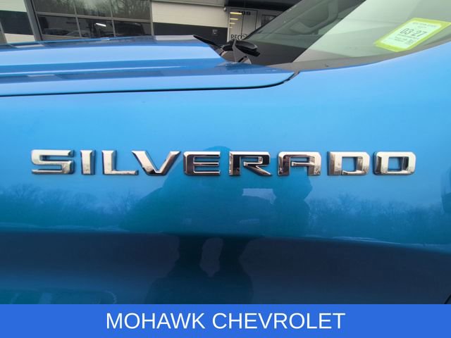 Used 2025 Chevrolet Silverado 1500 LT image 32