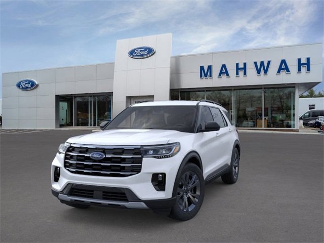 New 2026 Ford Explorer Active w/ Active Comfort Package image 2