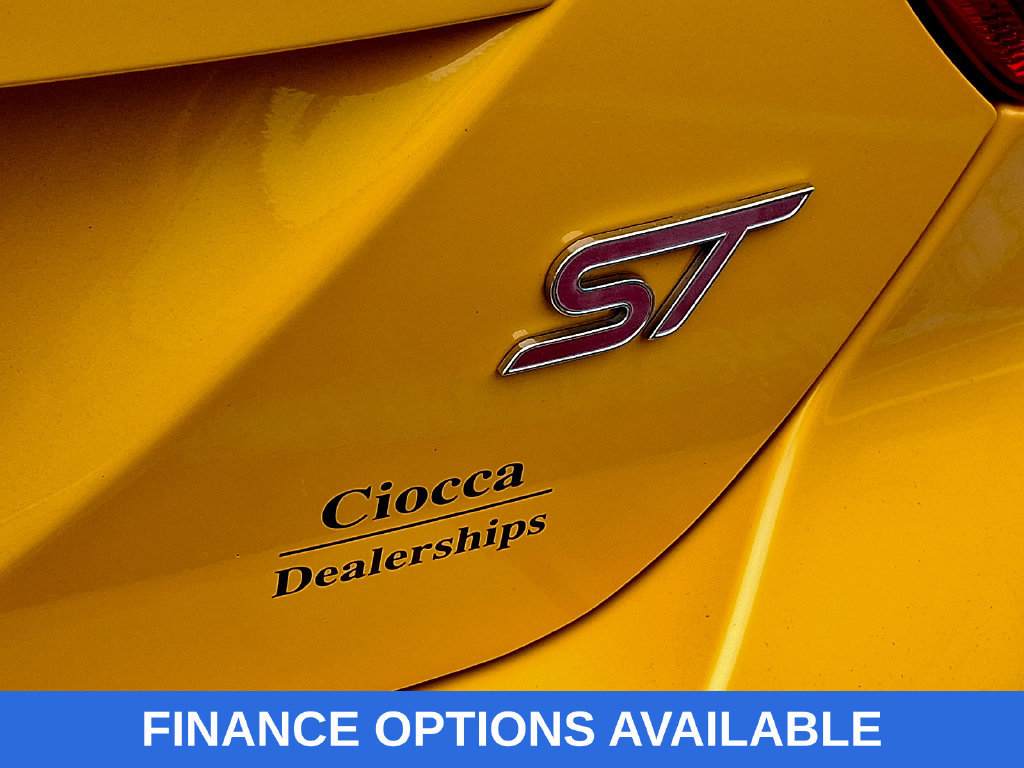Used 2013 Ford Focus ST FWD image 32