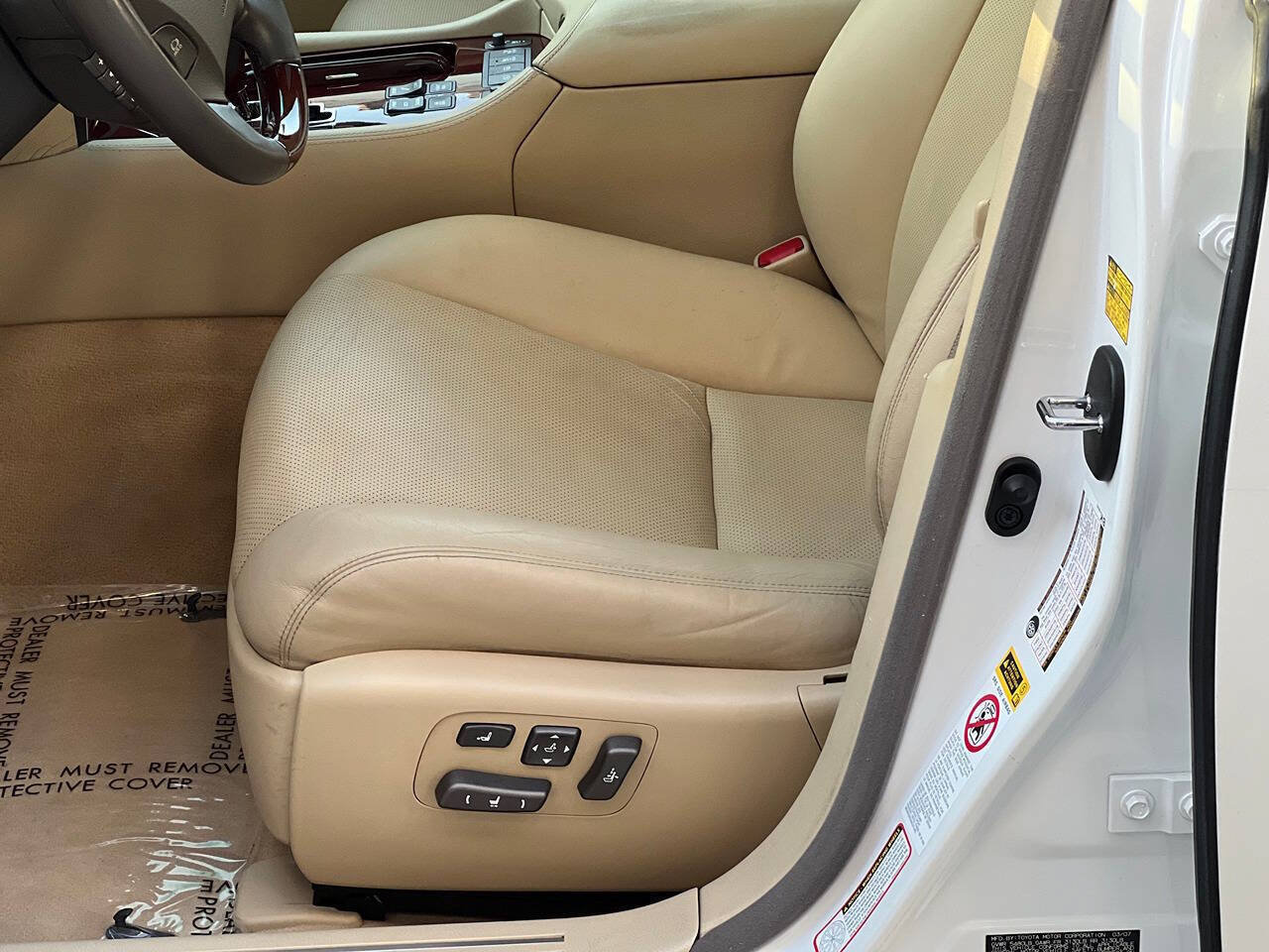 Used 2007 Lexus LS 460 L RWD image 77
