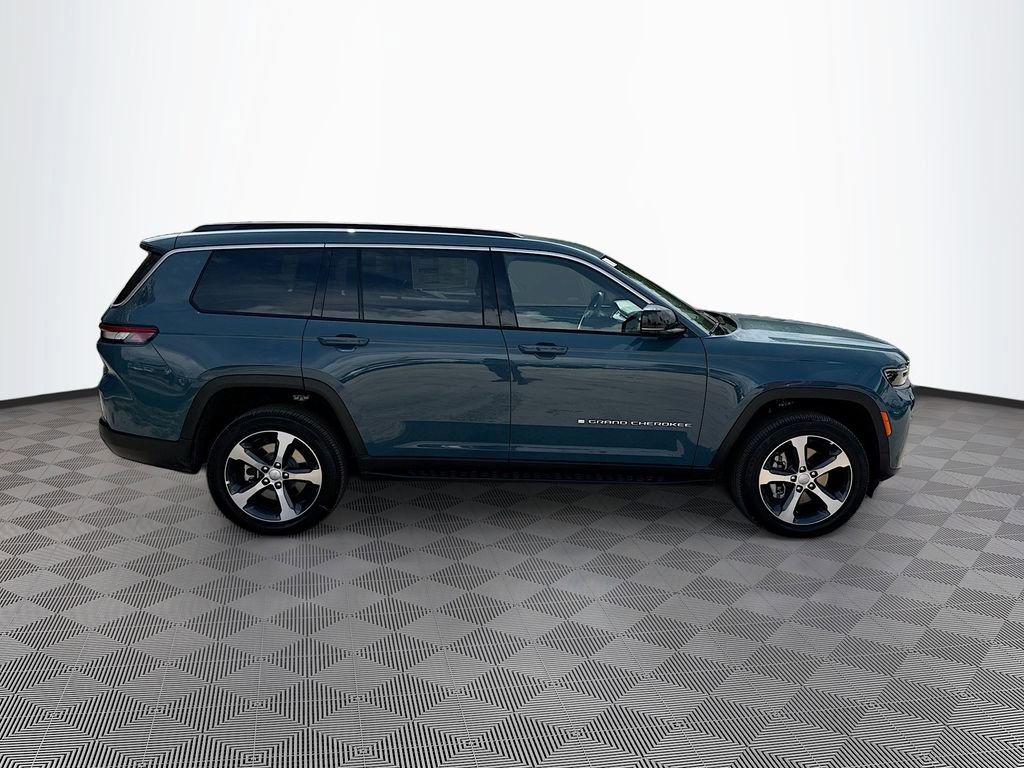 New 2026 Jeep Grand Cherokee L Limited AWD/4WD image 4