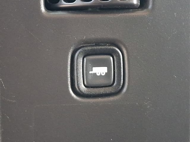 Used 2024 GMC Savana 2500 w/ Driver Convenience Package RWD image 14