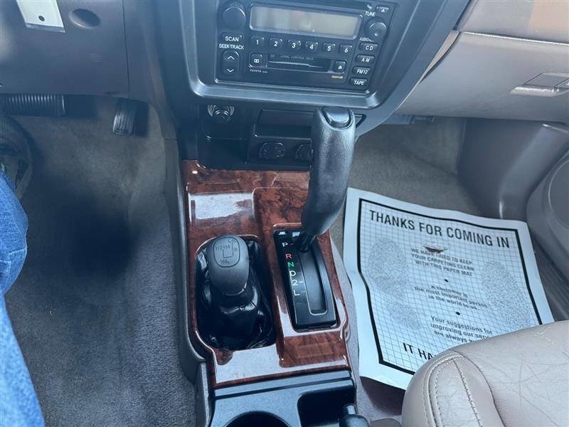 Used 2000 Toyota 4Runner Limited image 23