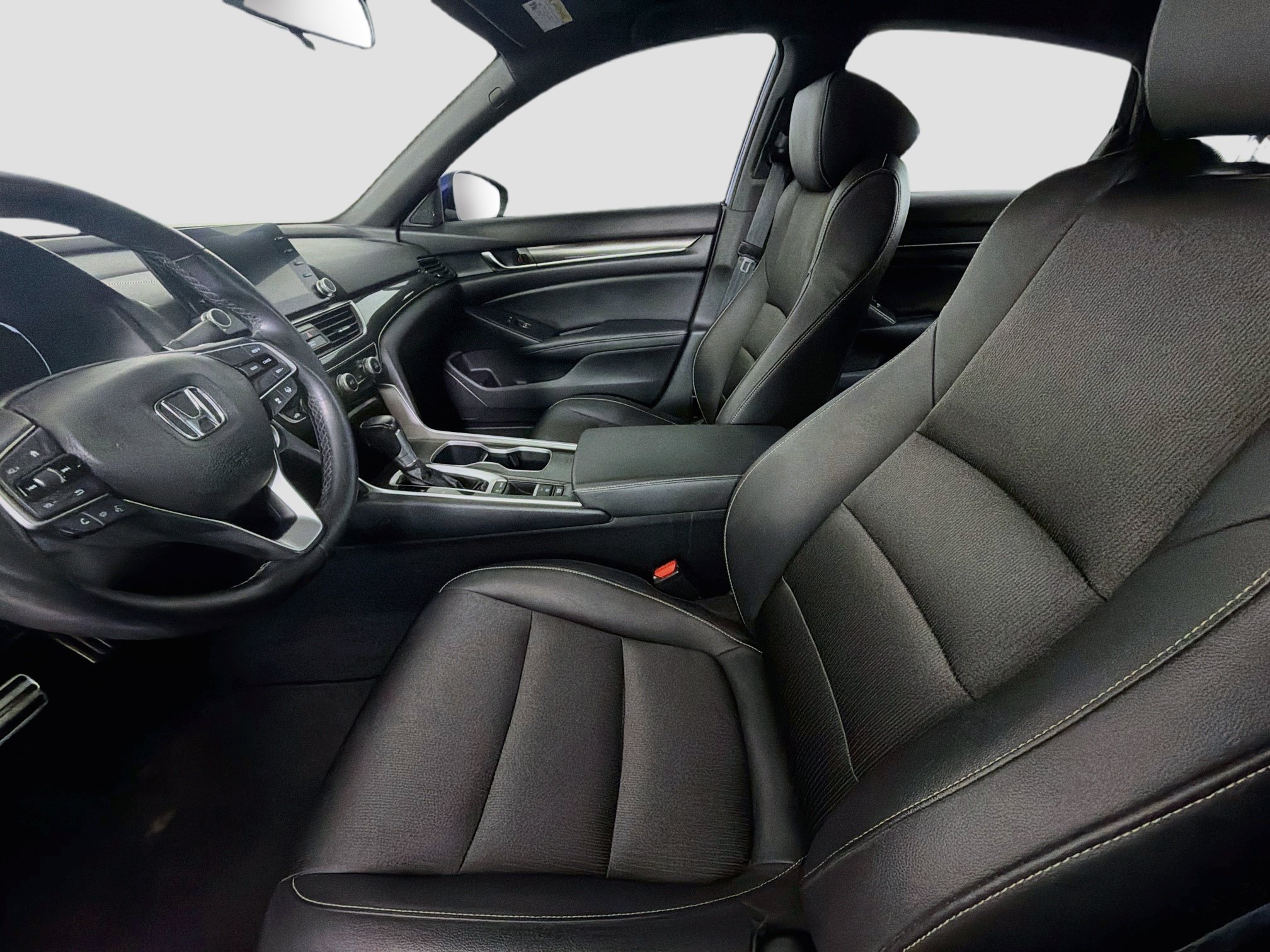 Used 2019 Honda Accord Sport image 13