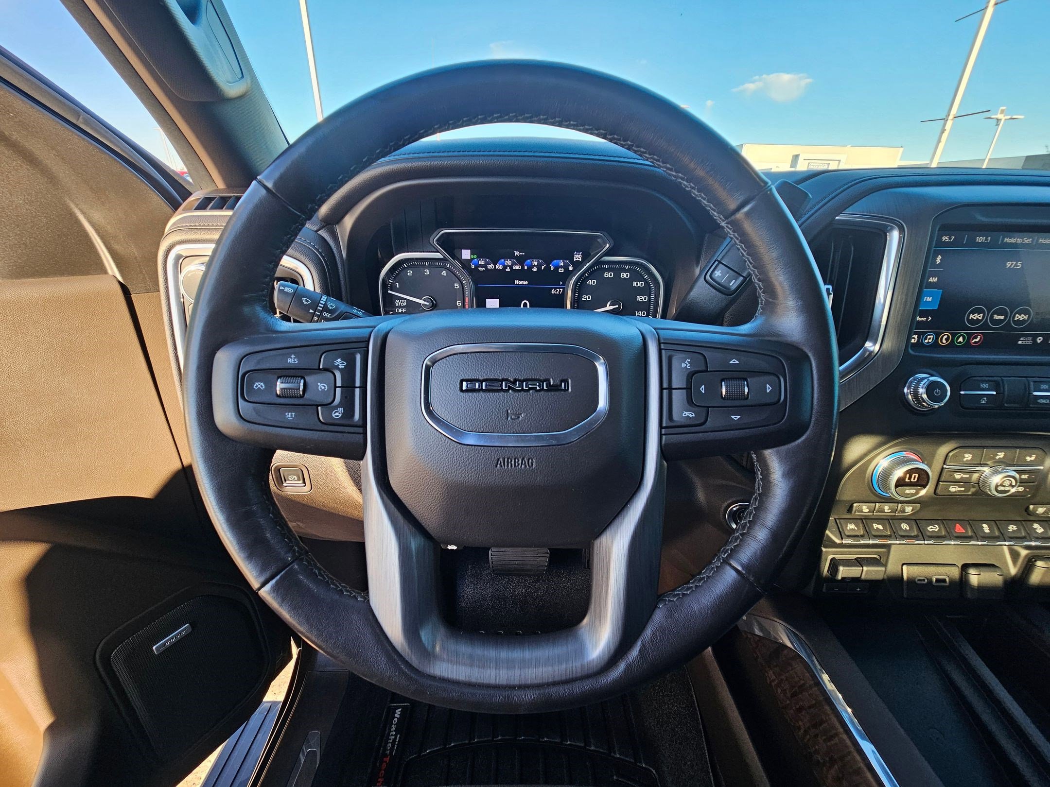 Used 2019 GMC Sierra 1500 Denali w/ Denali Ultimate Package image 14