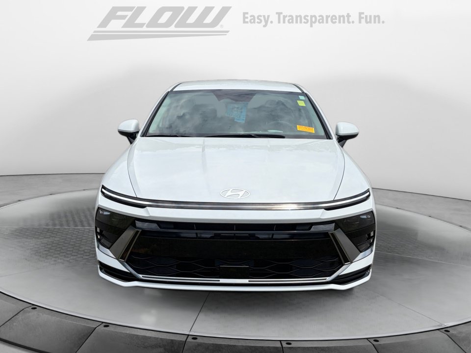 Used 2024 Hyundai Sonata SEL FWD image 3