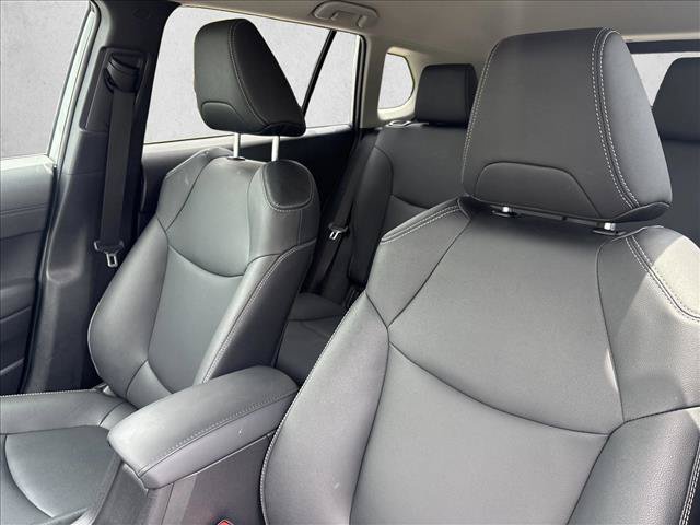 Certified 2026 Toyota Corolla Cross XLE FWD image 16