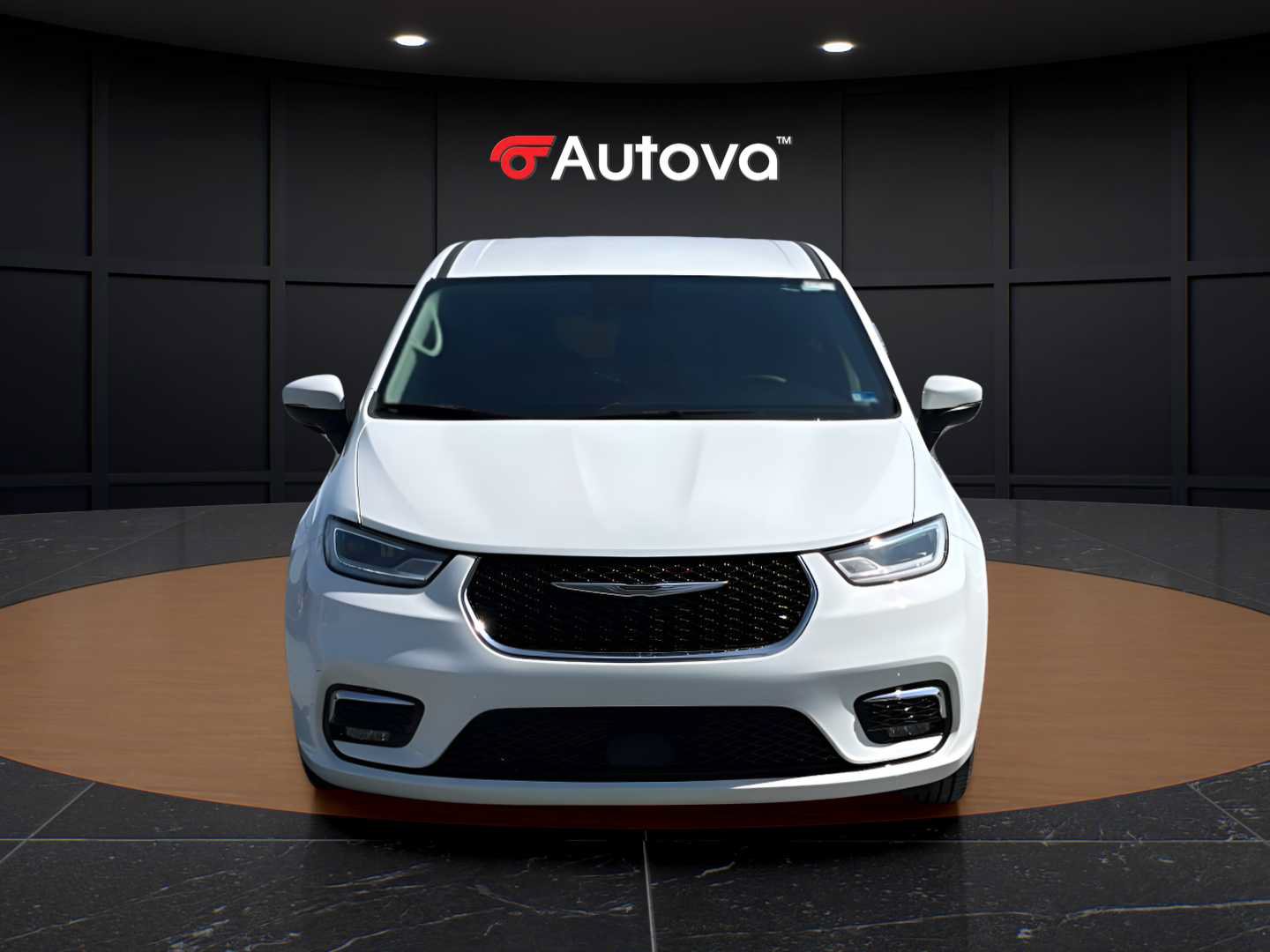 Used 2023 Chrysler Pacifica Touring-L FWD image 8