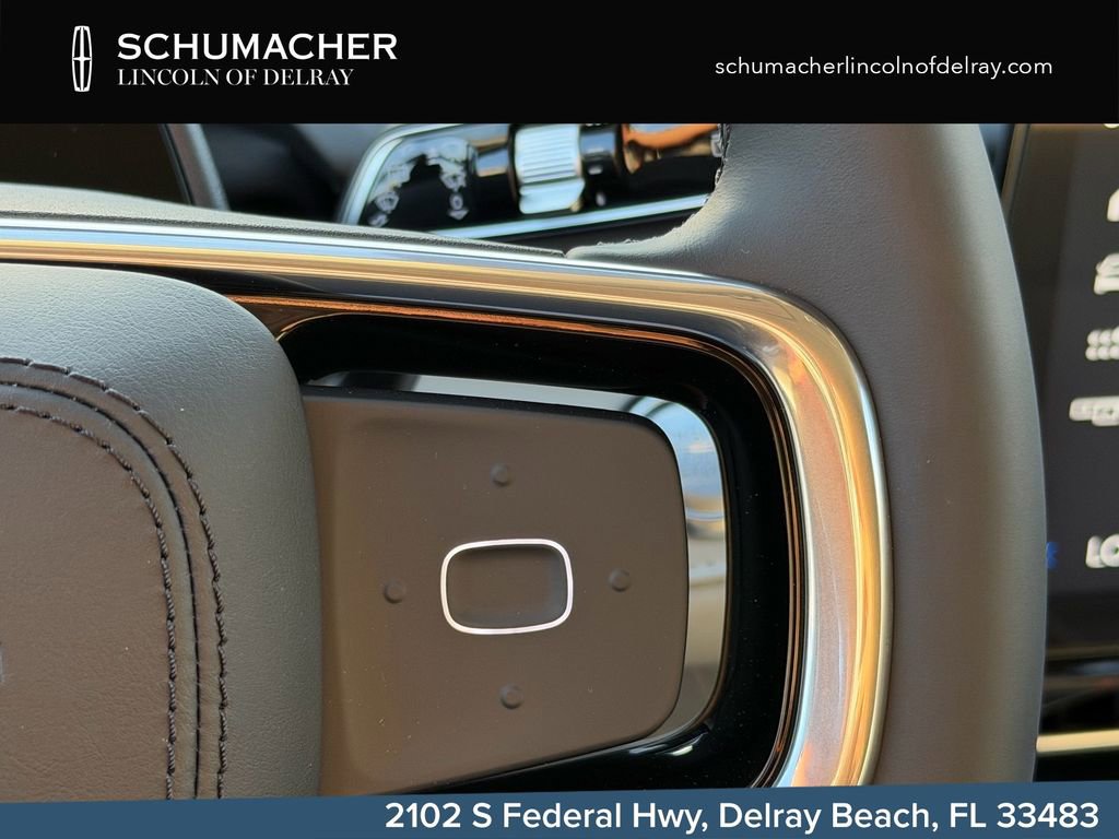 New 2026 Lincoln Nautilus Premier AWD/4WD image 16