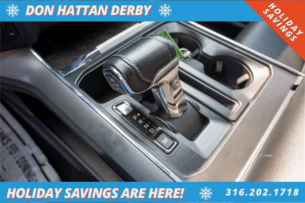 Used 2022 Ford F150 Lariat w/ Trailer Tow Package image 16