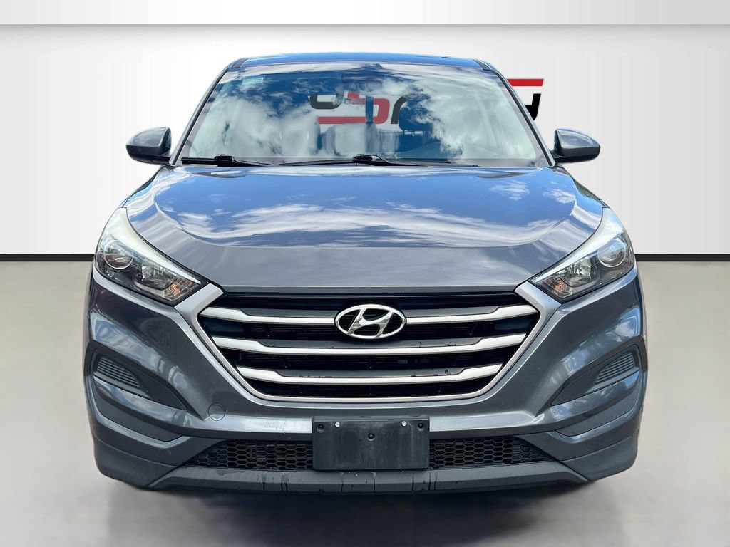 Used 2018 Hyundai Tucson SE AWD/4WD image 2