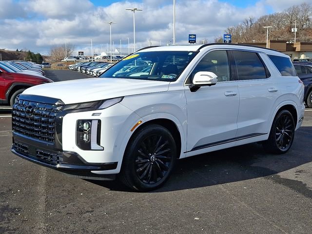 Used 2025 Hyundai Palisade Calligraphy image 3