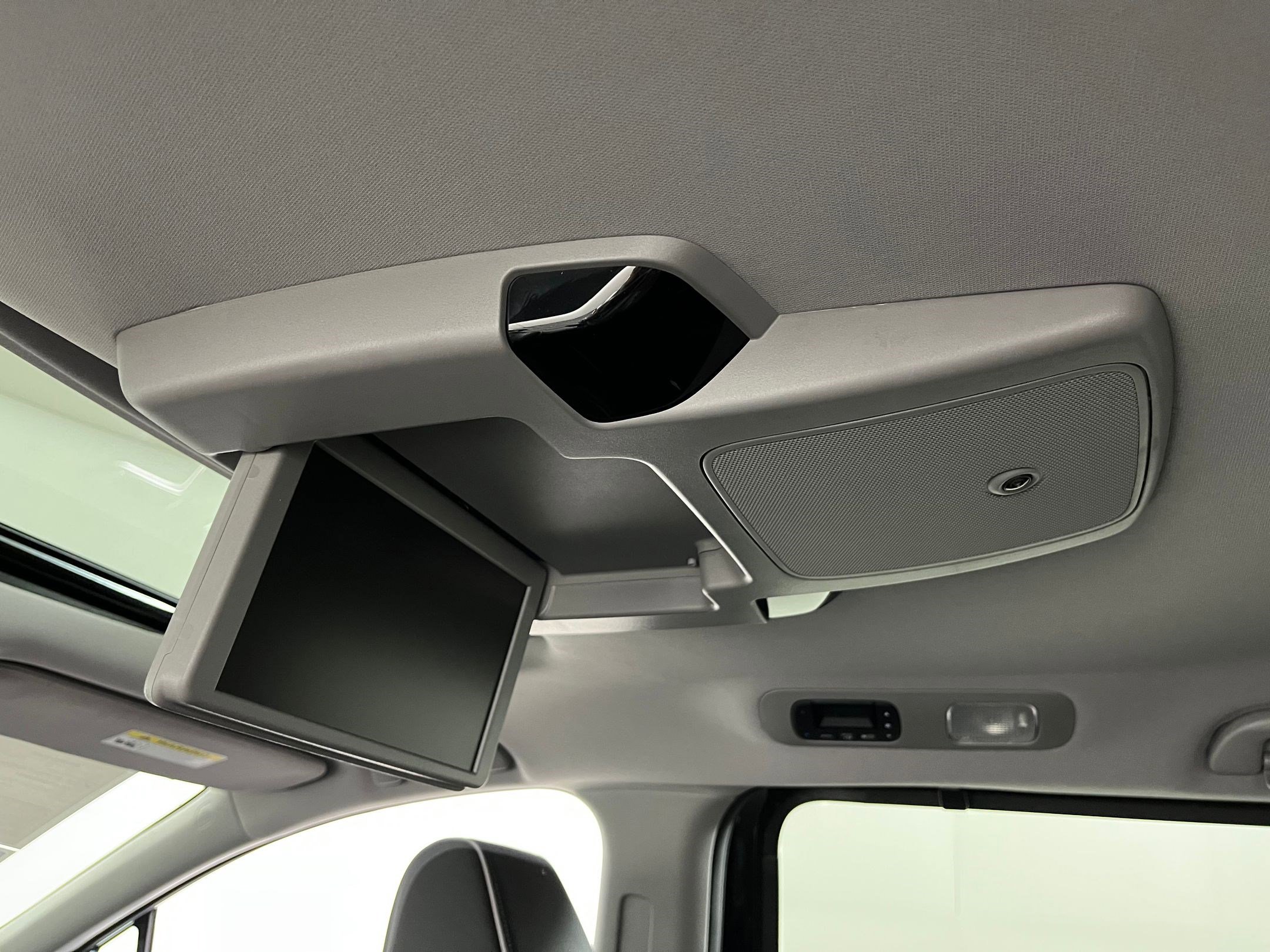 Certified 2023 Honda Odyssey Elite image 24