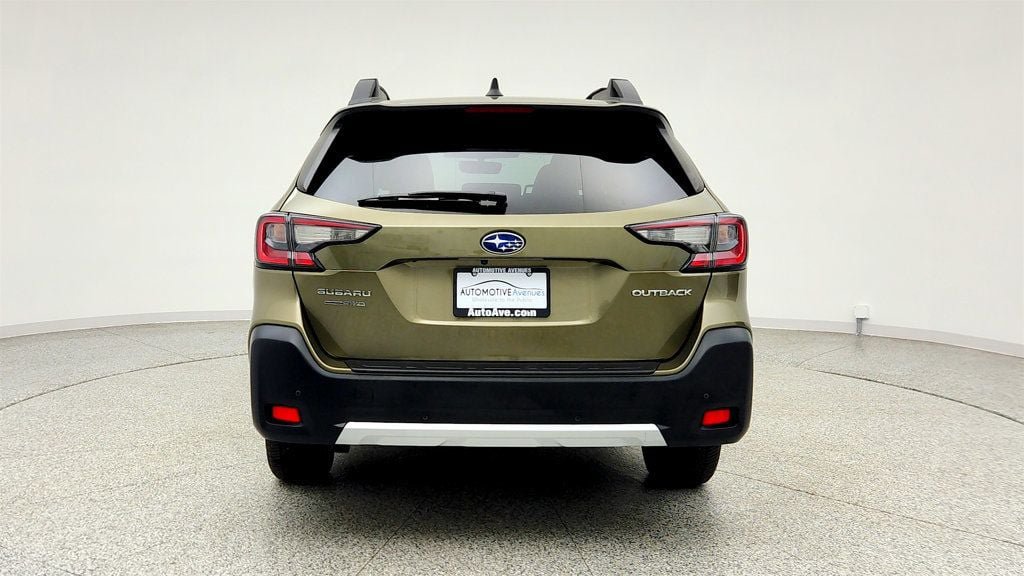 Used 2024 Subaru Outback Limited AWD/4WD image 6