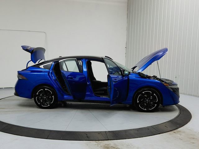 New 2026 Nissan Sentra SR w/ Floor Mat Package image 16