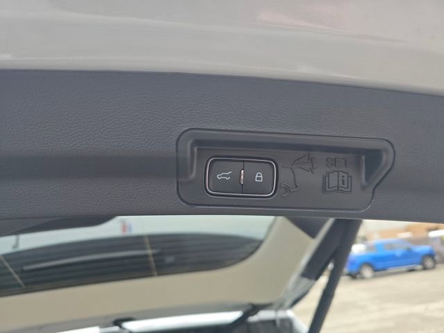 New 2026 Ford Explorer Active w/ Active Comfort Package image 15