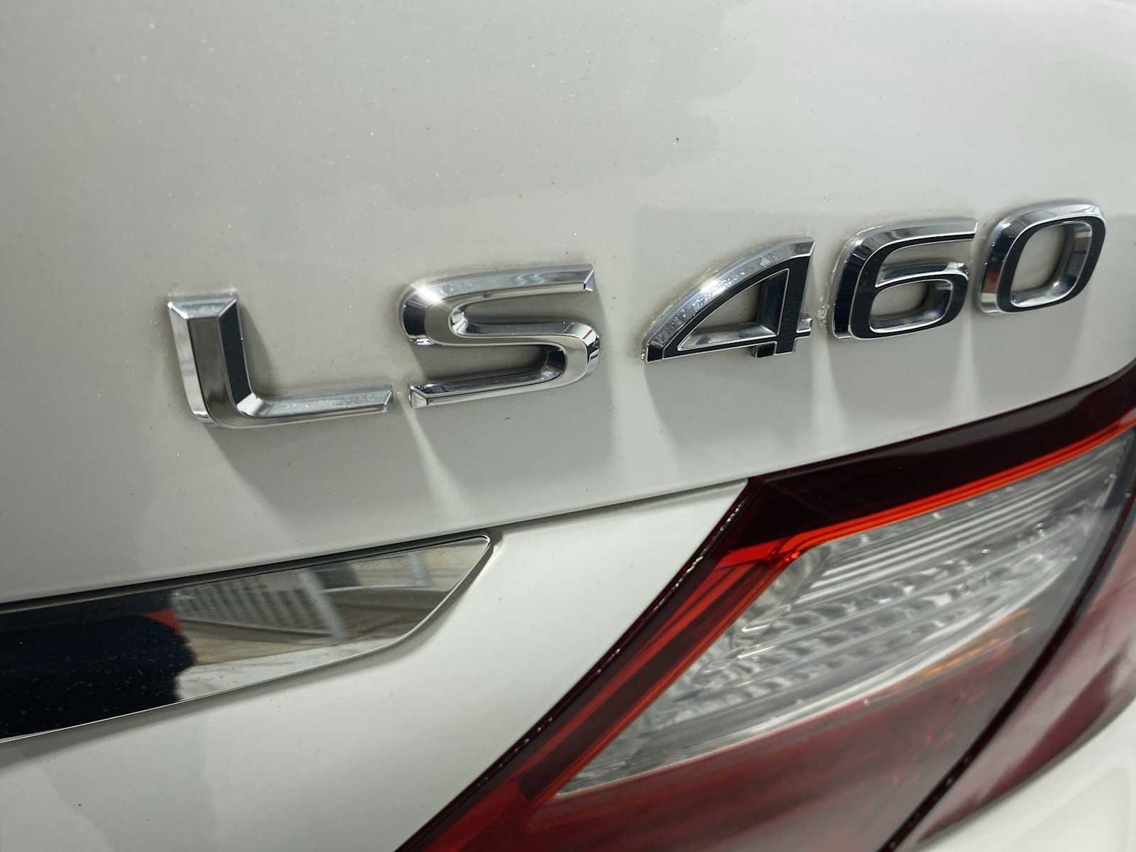 Used 2012 Lexus LS 460 AWD w/ Comfort Pkg image 7