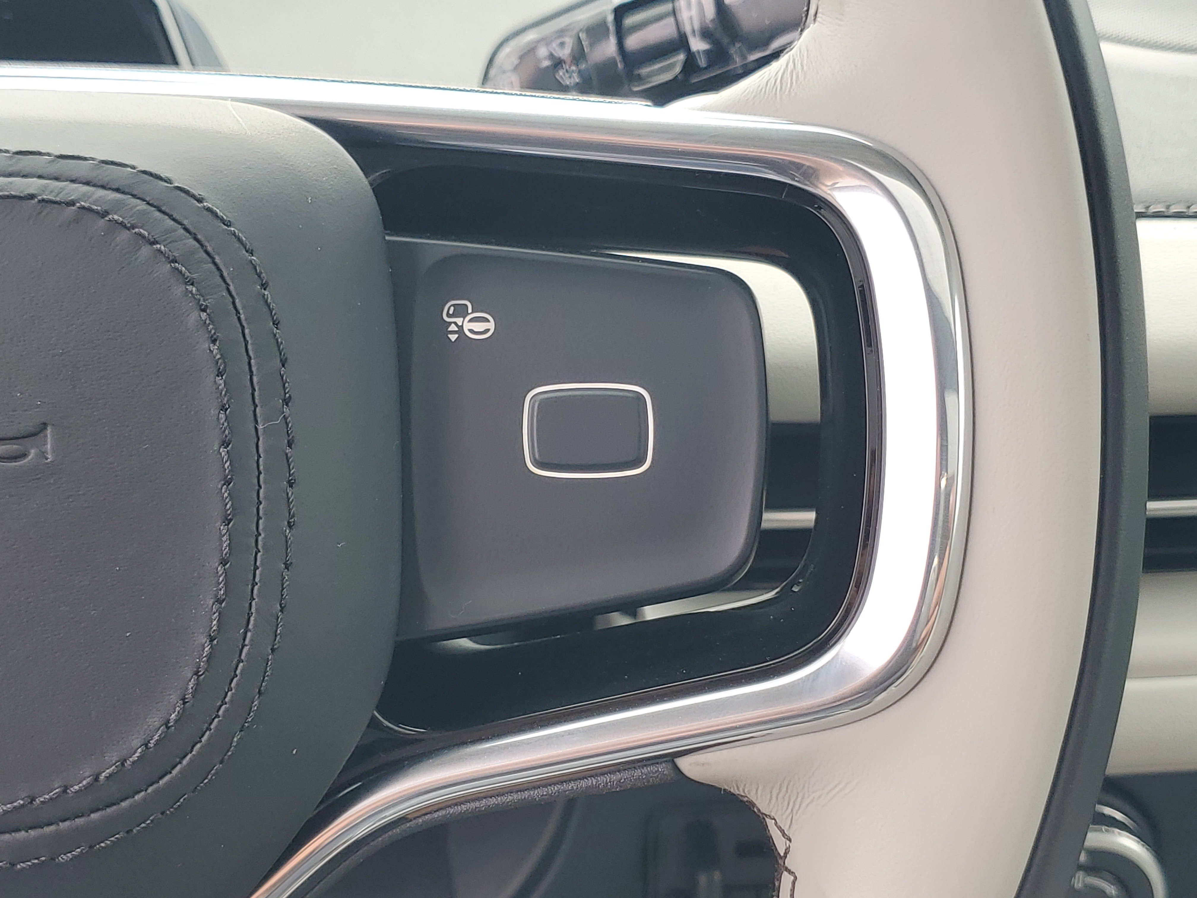 New 2026 Lincoln Navigator Reserve image 18