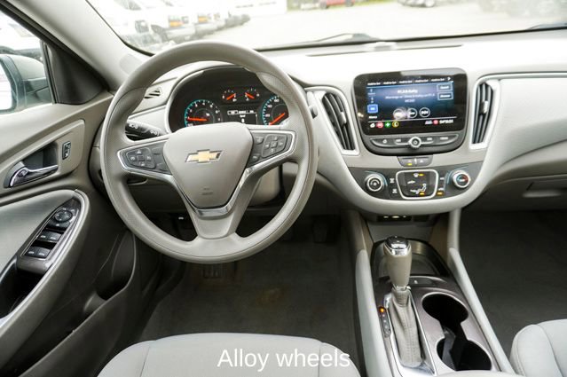 Used 2020 Chevrolet Malibu LS image 8