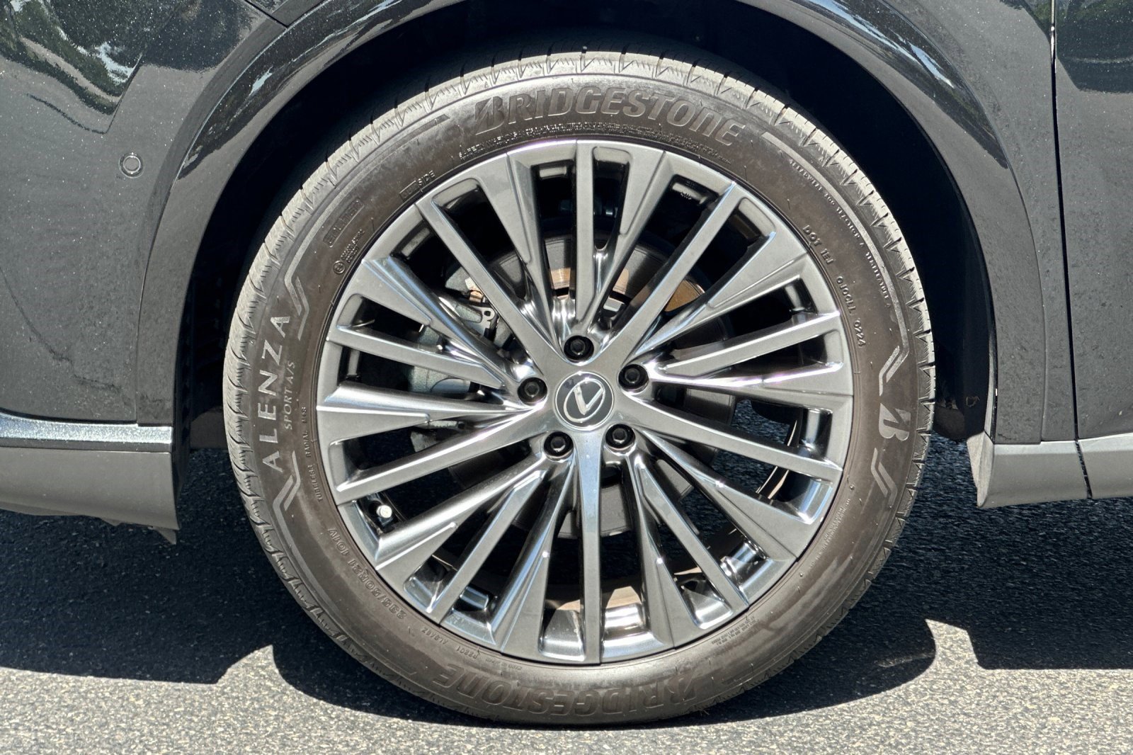 Certified 2024 Lexus RX 450h AWD w/ Convenience Package image 37