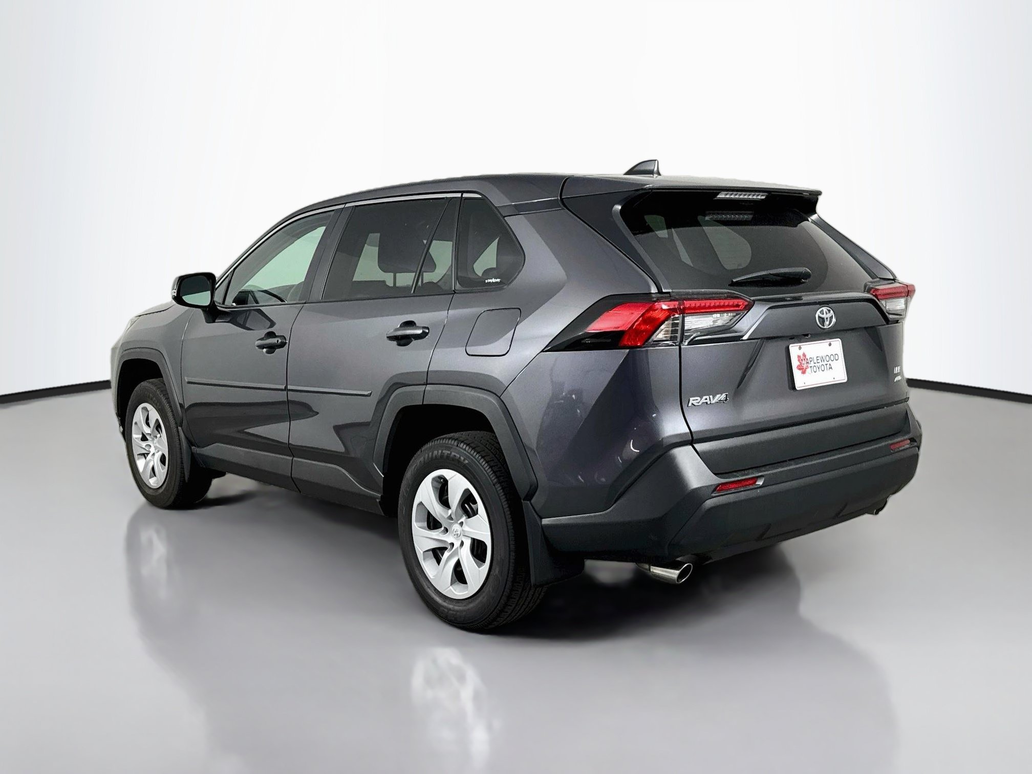 Certified 2024 Toyota RAV4 LE AWD/4WD image 5