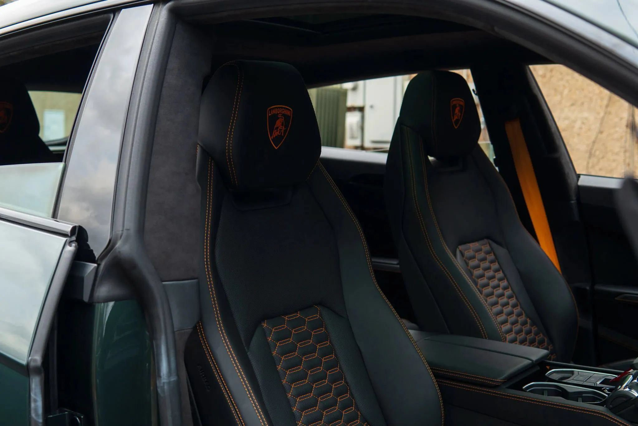 Used 2024 Lamborghini Urus S AWD/4WD image 30