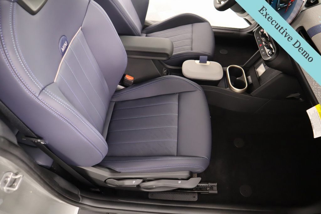 New 2025 MINI Cooper S FWD image 15