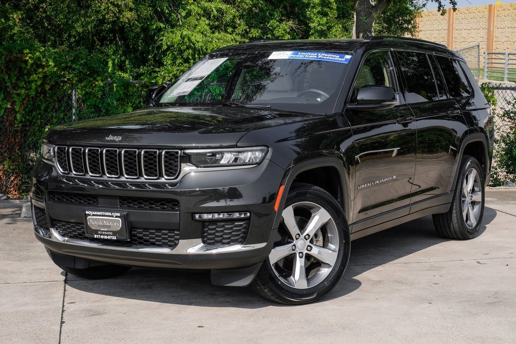 Used 2022 Jeep Grand Cherokee L Limited image 12