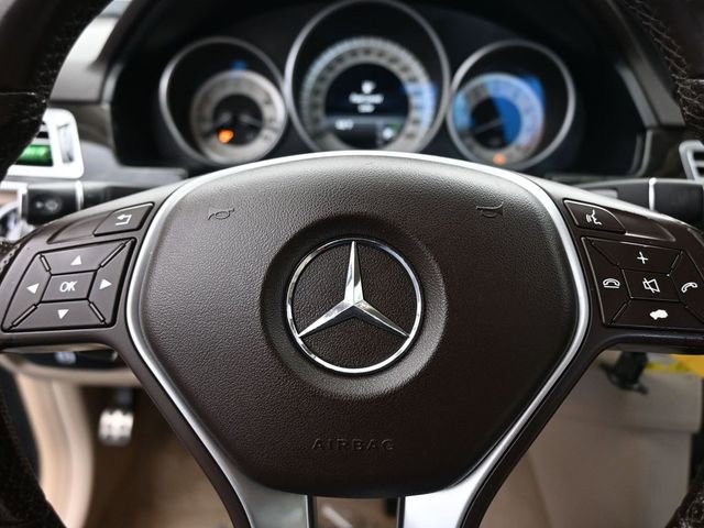 Used 2016 Mercedes-Benz E 350 4MATIC Sedan image 27