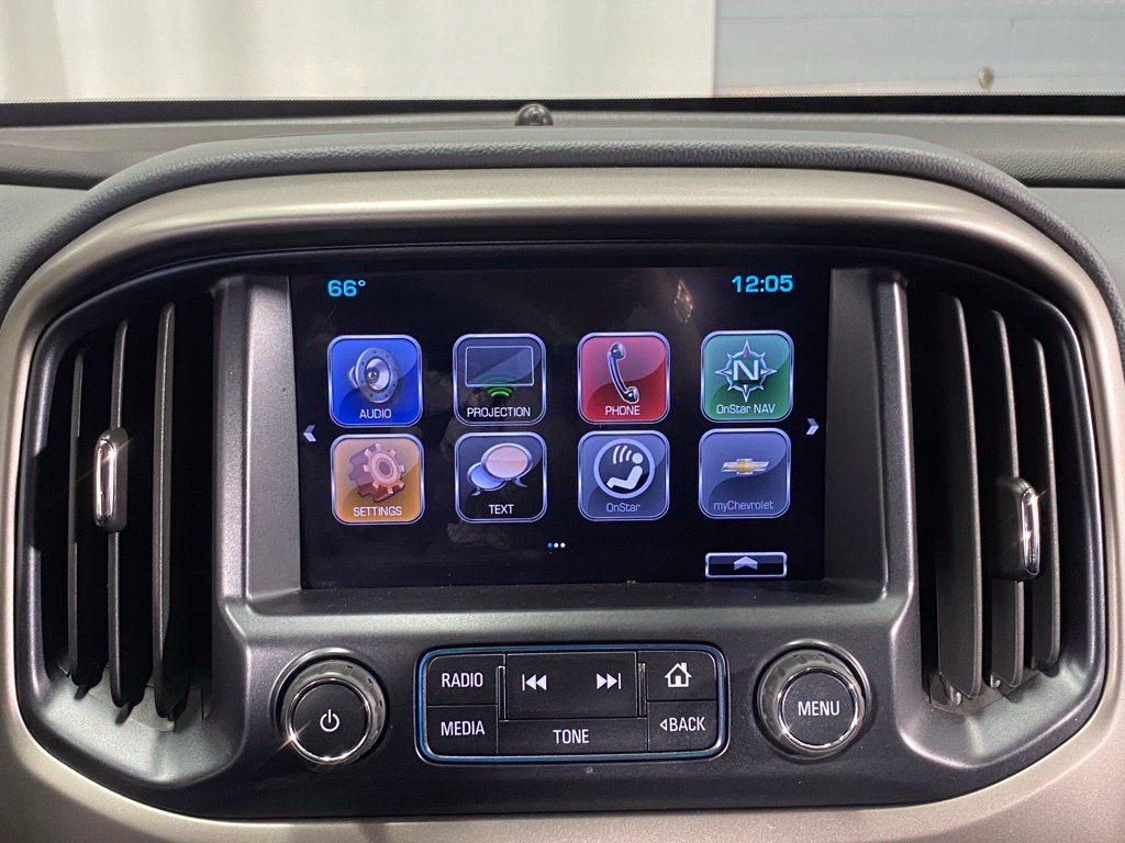Used 2017 Chevrolet Colorado Z71 AWD/4WD image 23