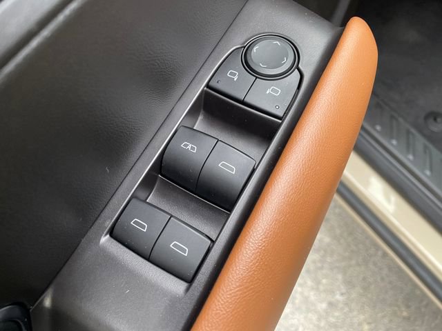 Used 2024 GMC Canyon AT4 w/ Canyon Safety Plus Package image 25
