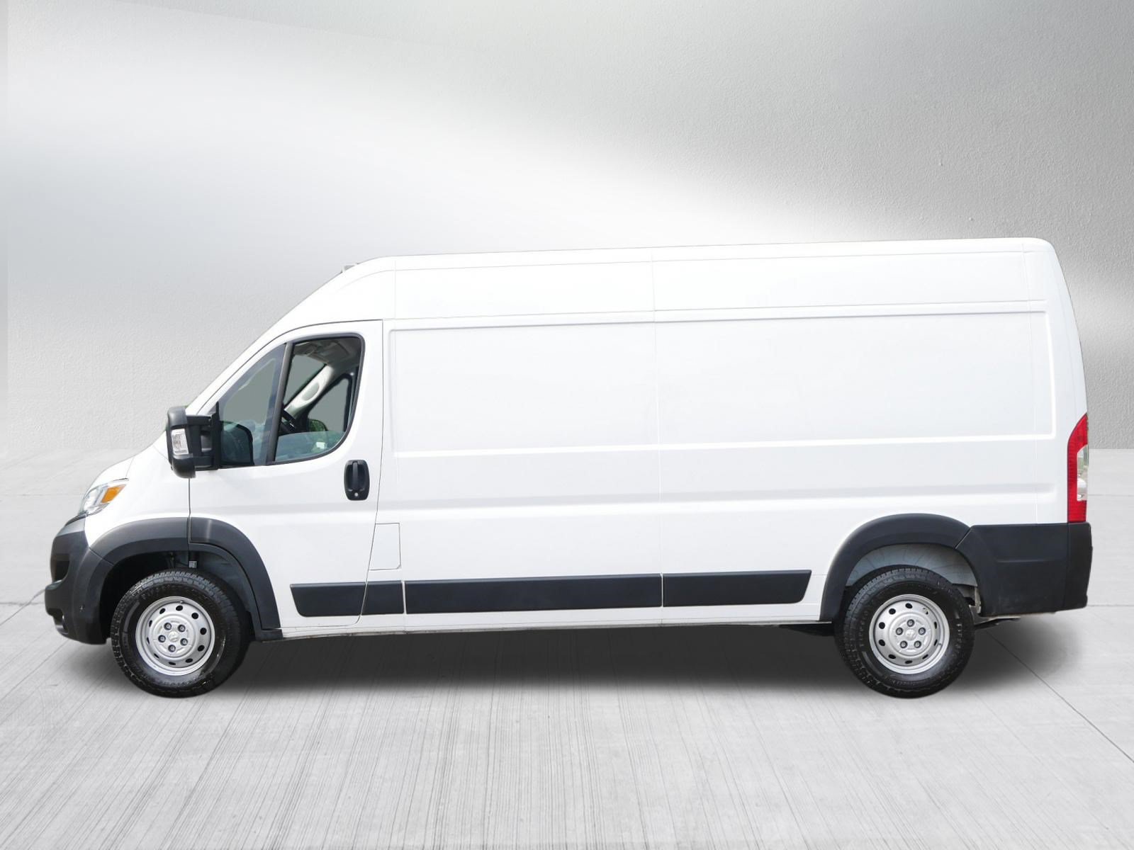 Used 2023 RAM ProMaster 2500 FWD image 4