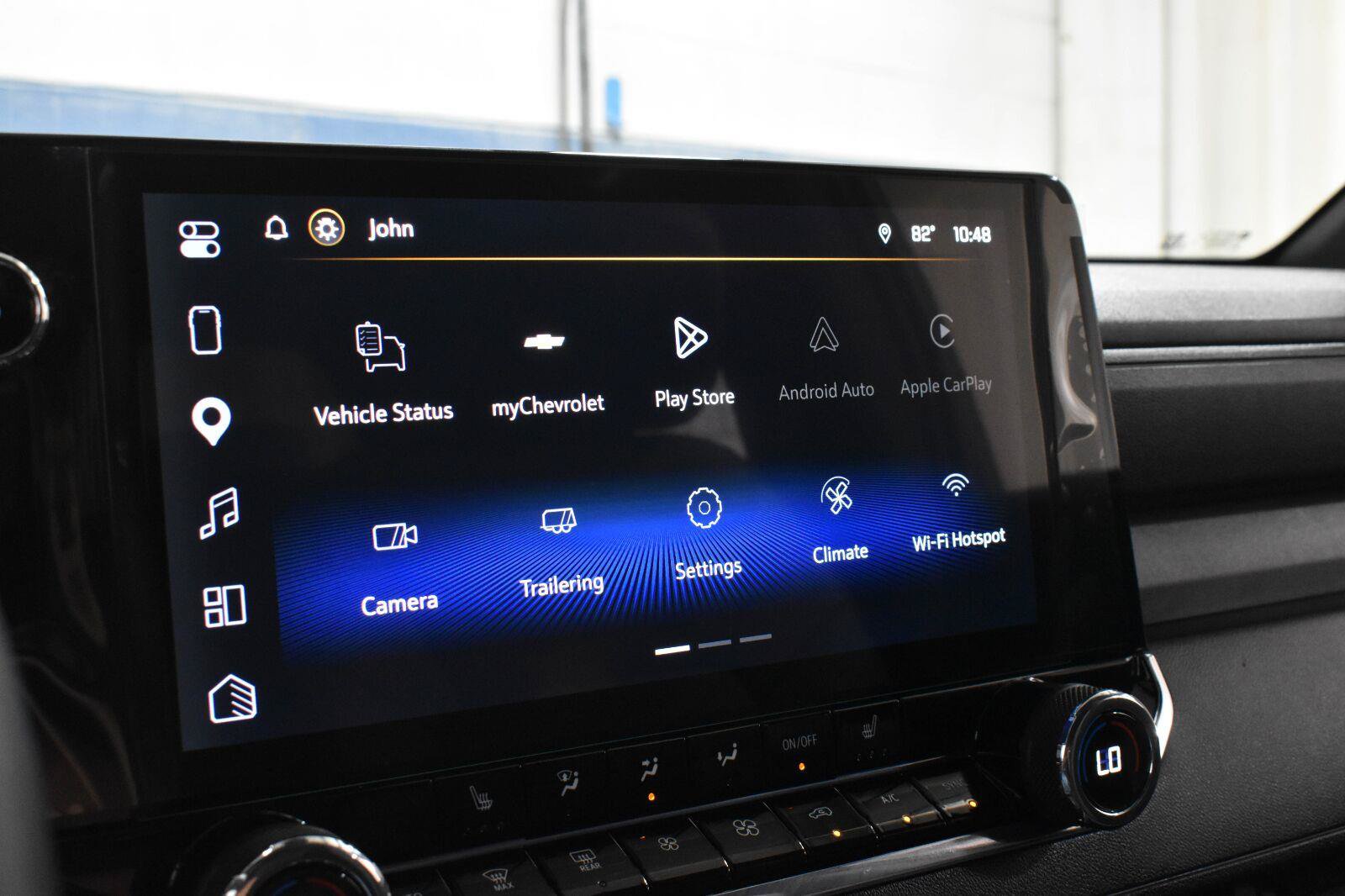 Used 2026 Chevrolet Colorado Trail Boss AWD/4WD image 14