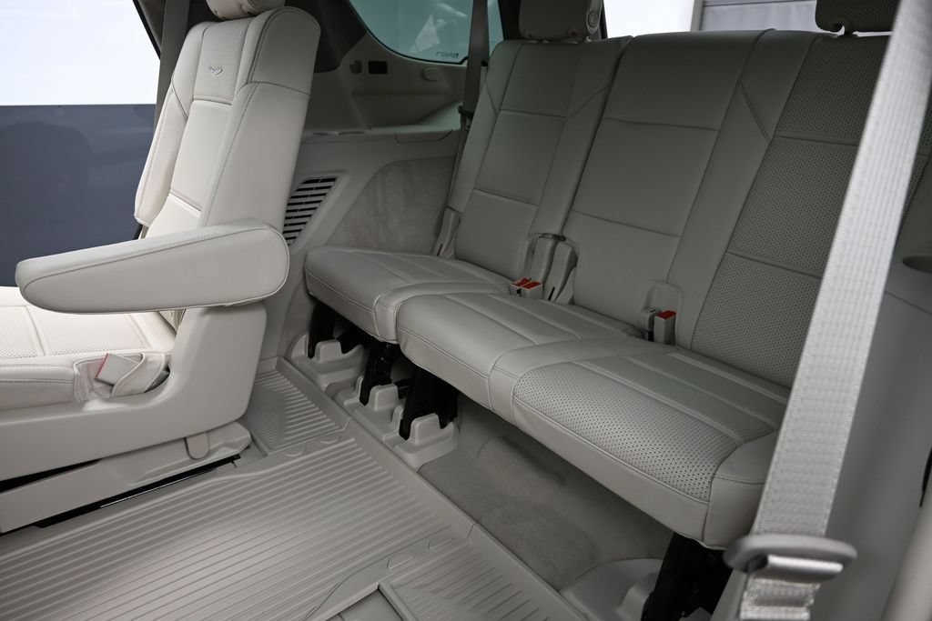 New 2026 Cadillac Escalade Platinum Sport AWD/4WD image 18