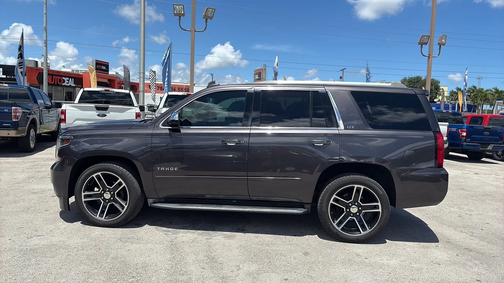 Used 2016 Chevrolet Tahoe LTZ AWD/4WD image 8