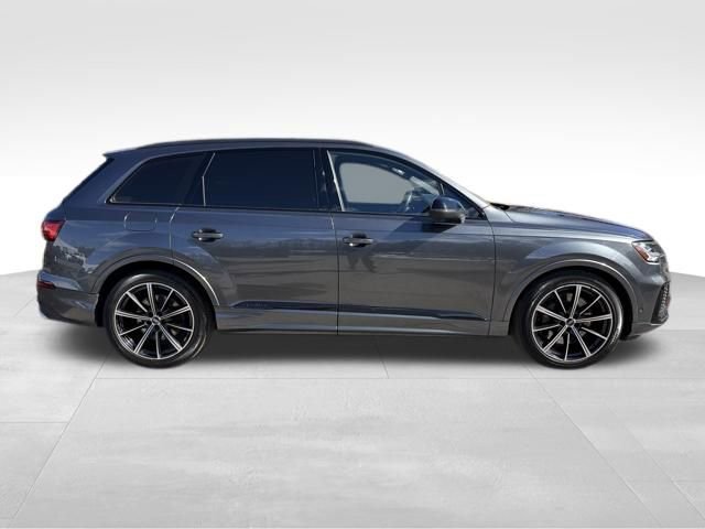 Used 2021 Audi SQ7 Prestige image 2