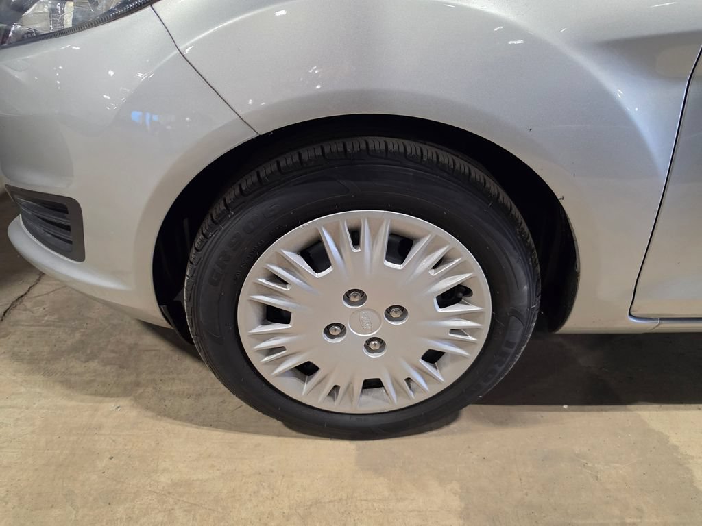 Used 2019 Ford Fiesta S FWD image 3