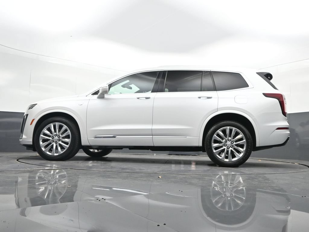 Used 2020 Cadillac XT6 Premium Luxury AWD/4WD image 33