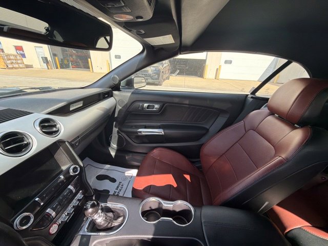 Used 2016 Ford Mustang GT Premium RWD image 22