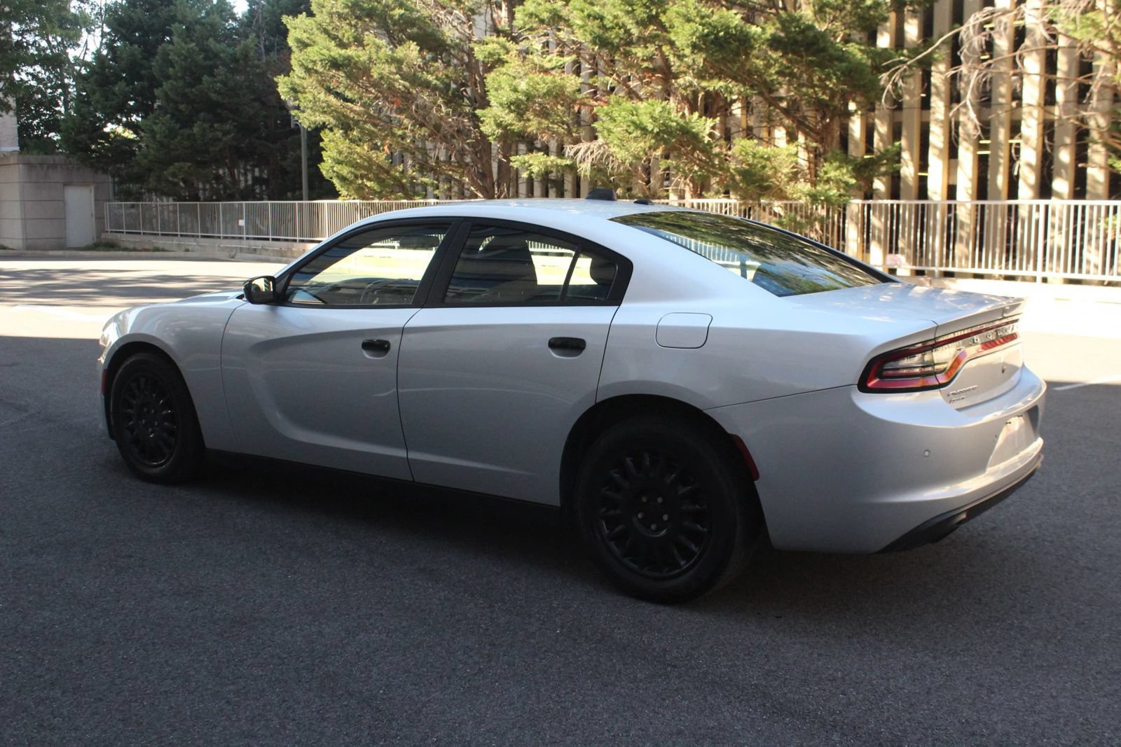Used 2020 Dodge Charger Police AWD/4WD image 9