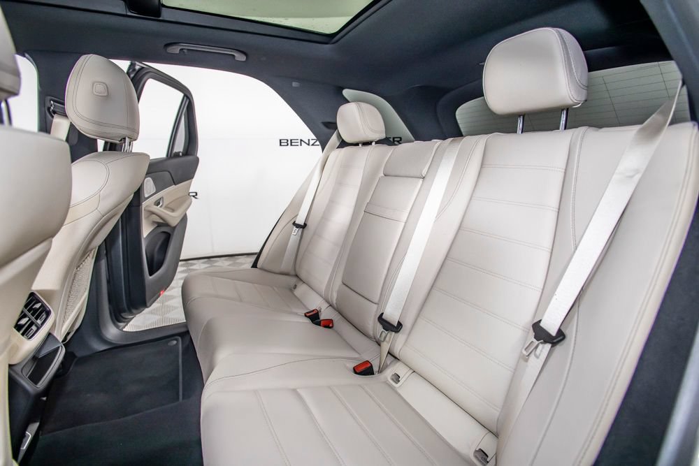 Used 2025 Mercedes-Benz GLE 580 4MATIC image 35