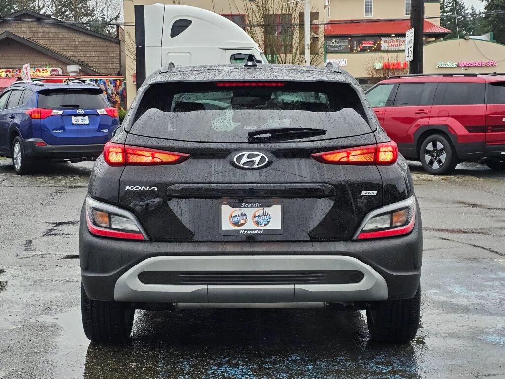 Used 2023 Hyundai Kona SEL w/ Convenience Package image 6