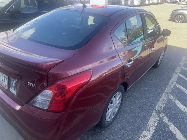 Used 2017 Nissan Versa SV FWD image 6