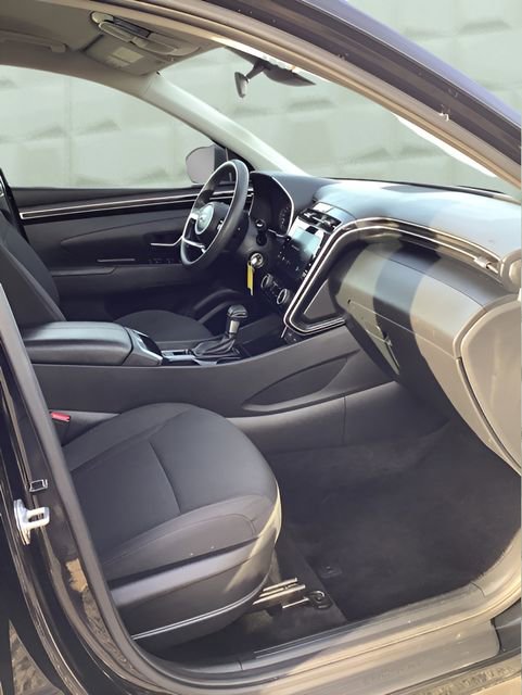 Used 2024 Hyundai Tucson SE image 13