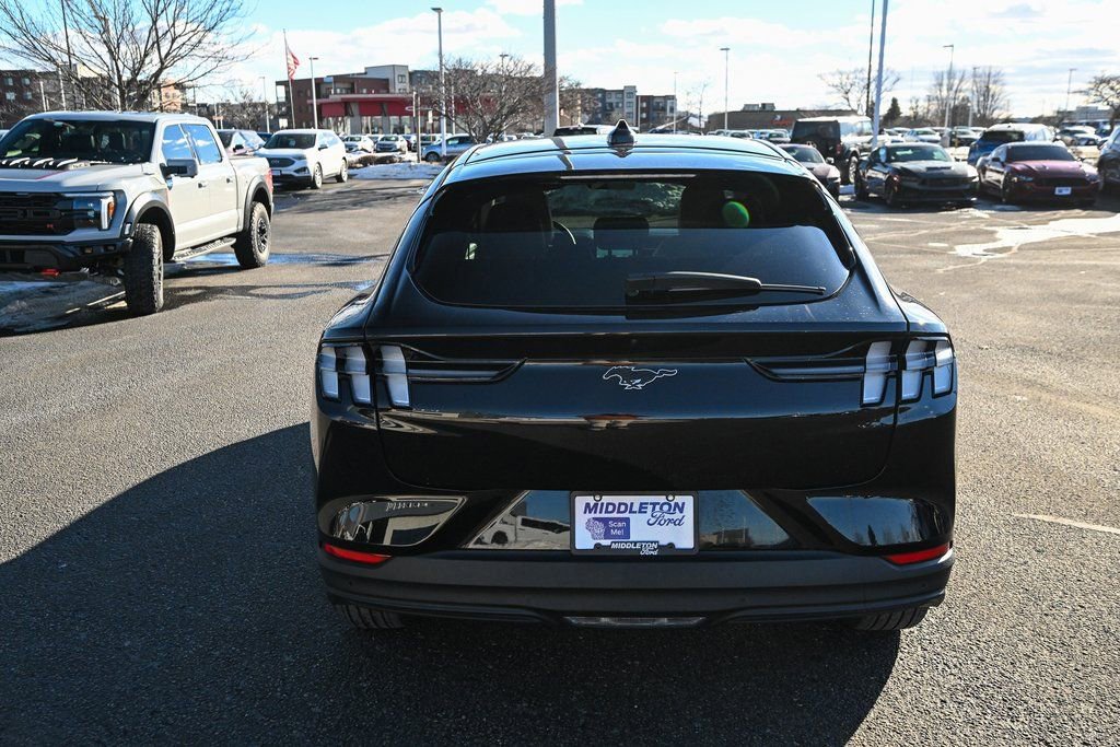 Certified 2025 Ford Mustang Mach-E Premium image 6