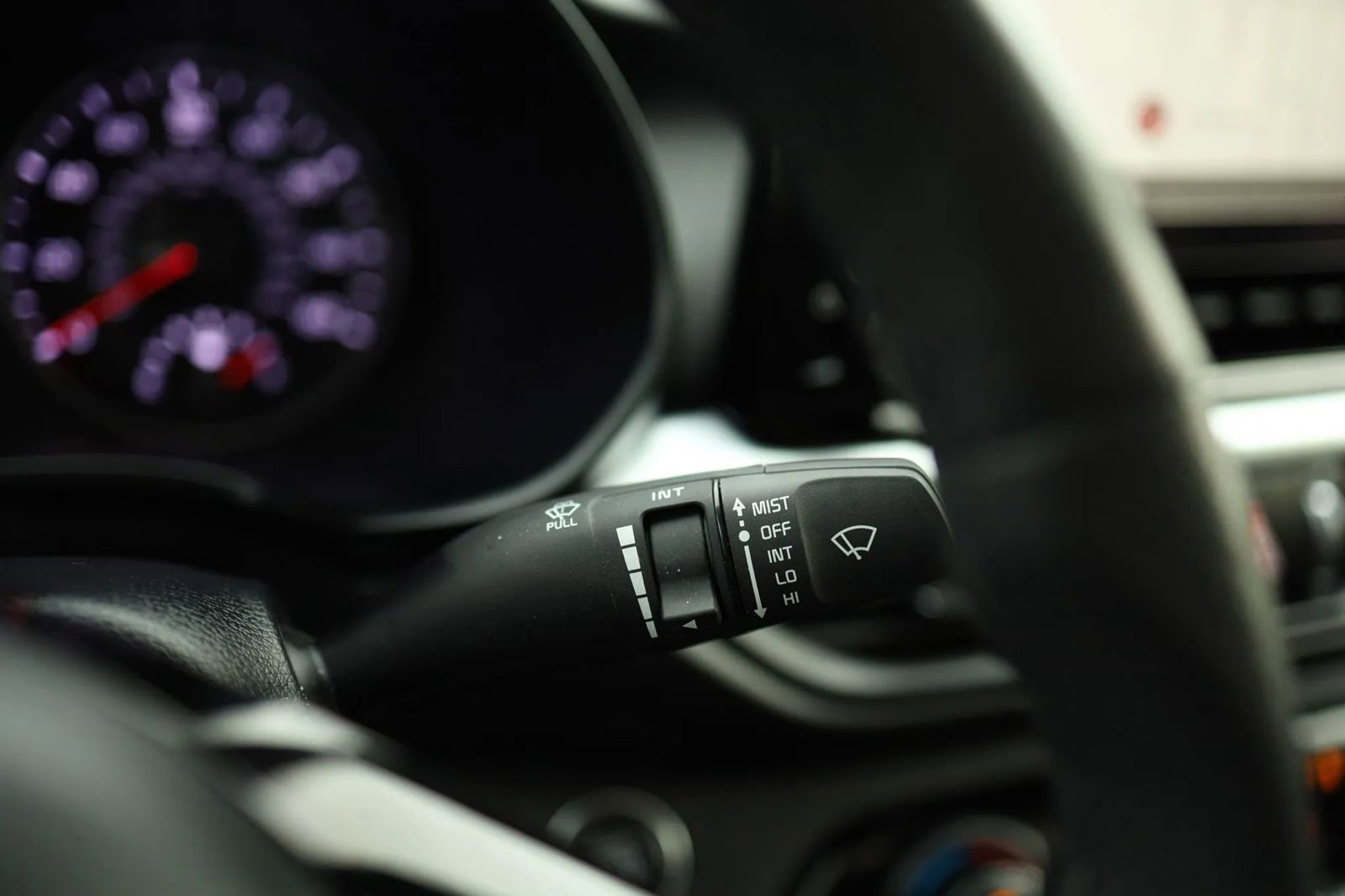 Used 2024 Kia Forte GT-Line w/ GT-Line Premium Package image 21