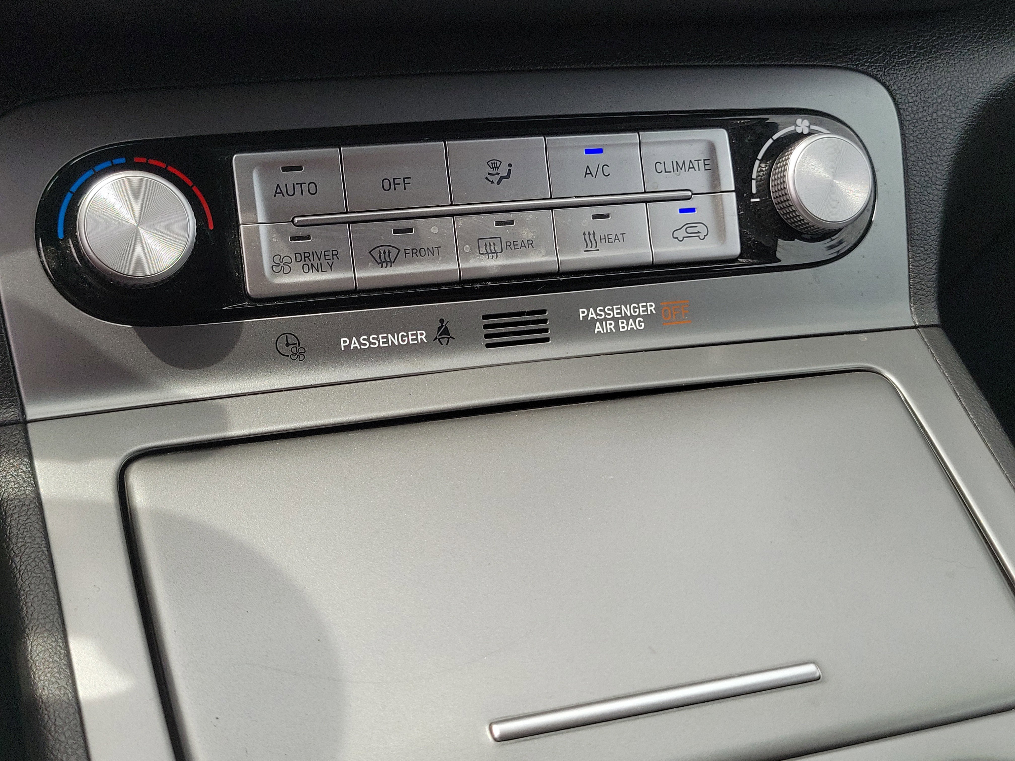 Certified 2023 Hyundai Kona SE w/ Cargo Package image 14